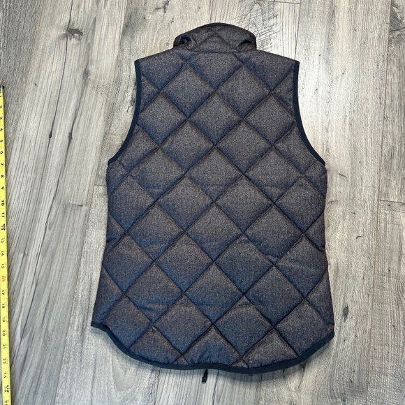 J. Crew Quilted Puffer Excursion Down Vest Size XXS - Picture 9 of 12